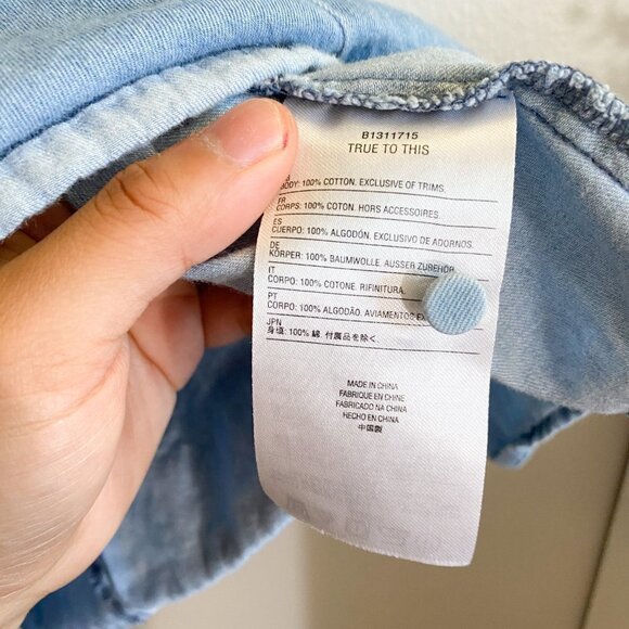 🌻 VOLCOM Cham Hey Chambray Denim Embroidered Mini Dress Medium - Picture 7 of 9